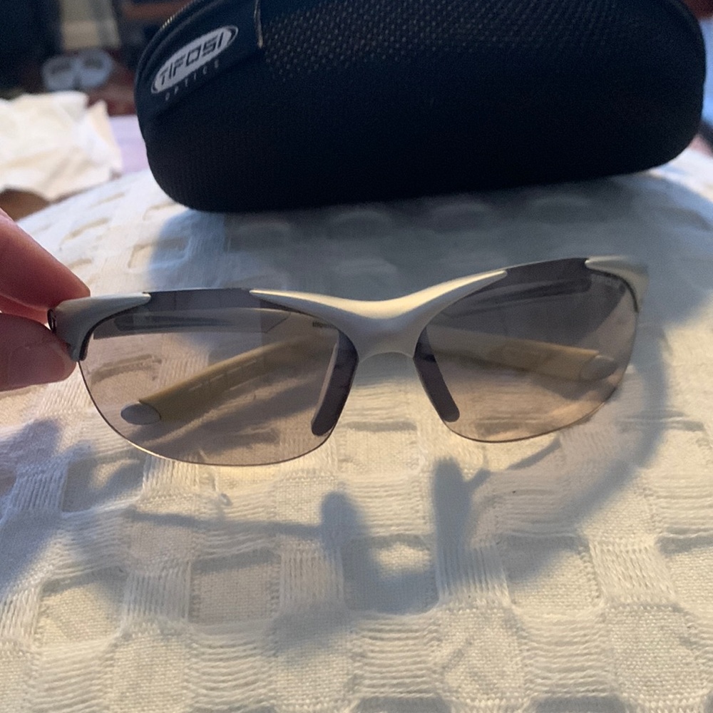 Tifosi Wisp bike glasses small